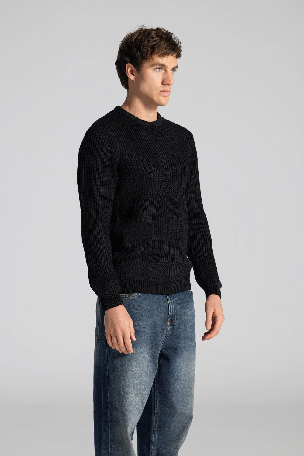 Basic crew Neck Pullover