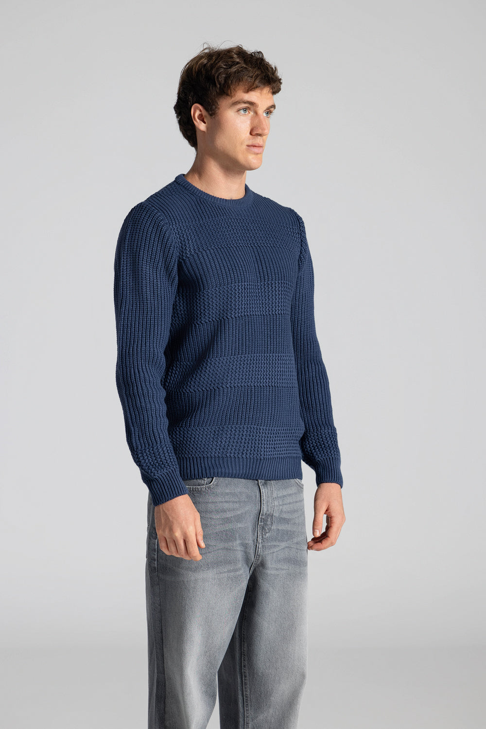 Basic crew Neck Pullover