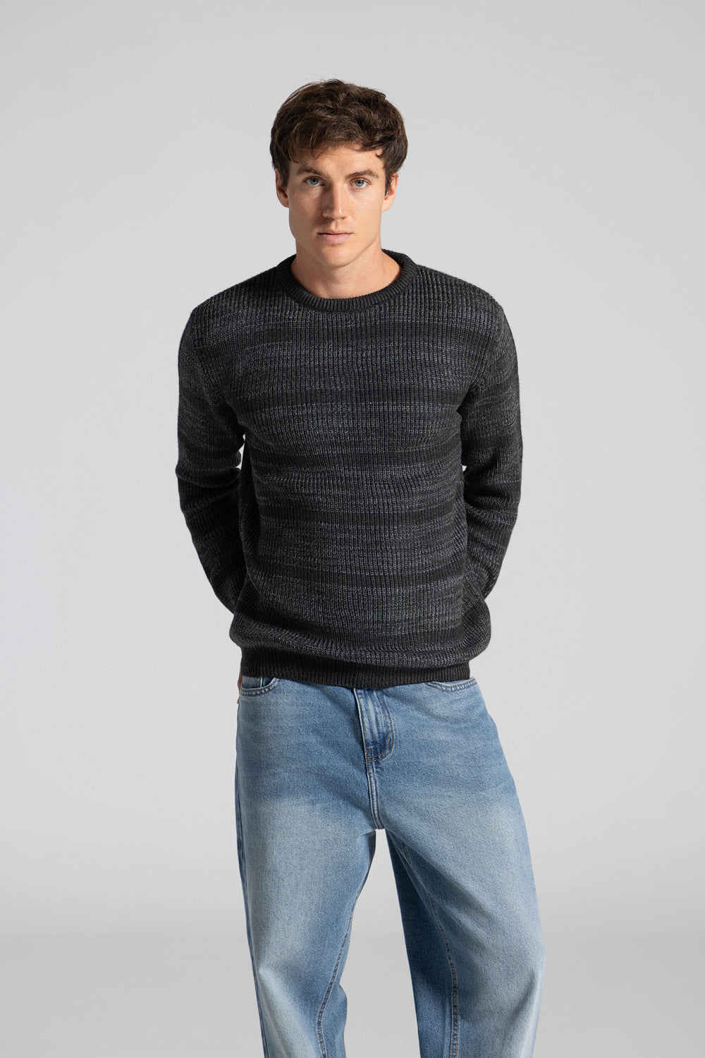 Knitted Crew Neck Pullover