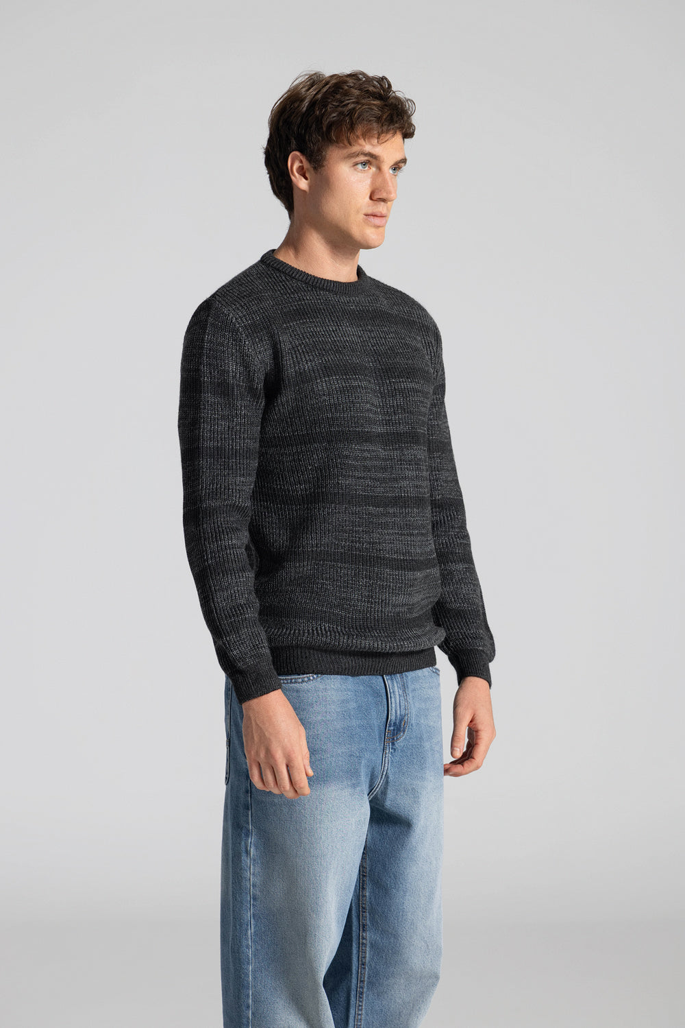 Knitted Crew Neck Pullover