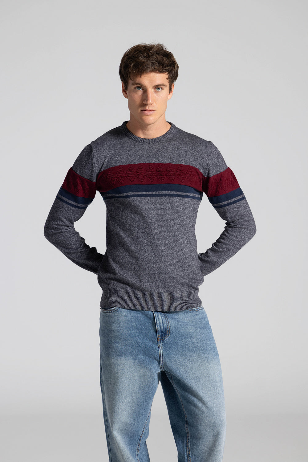 Striped crew Neck Pullover