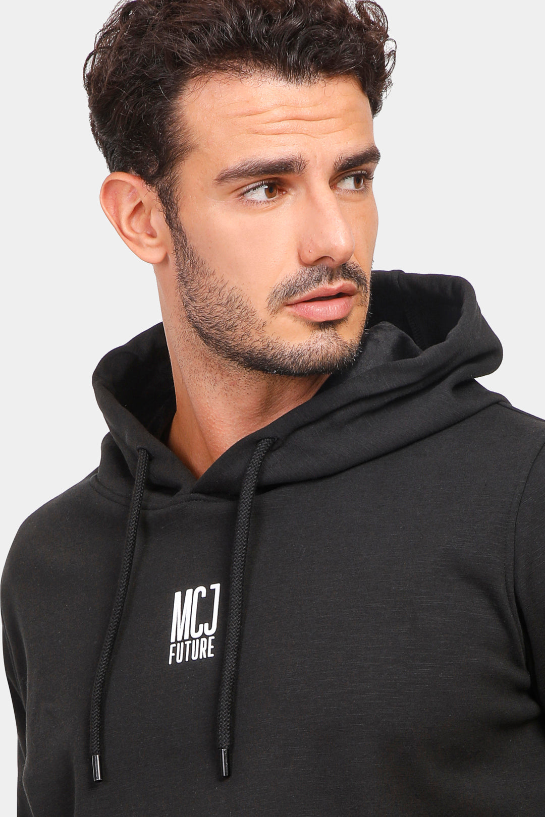 black-sweatshirt-hoodie-slim-fit-men-winter