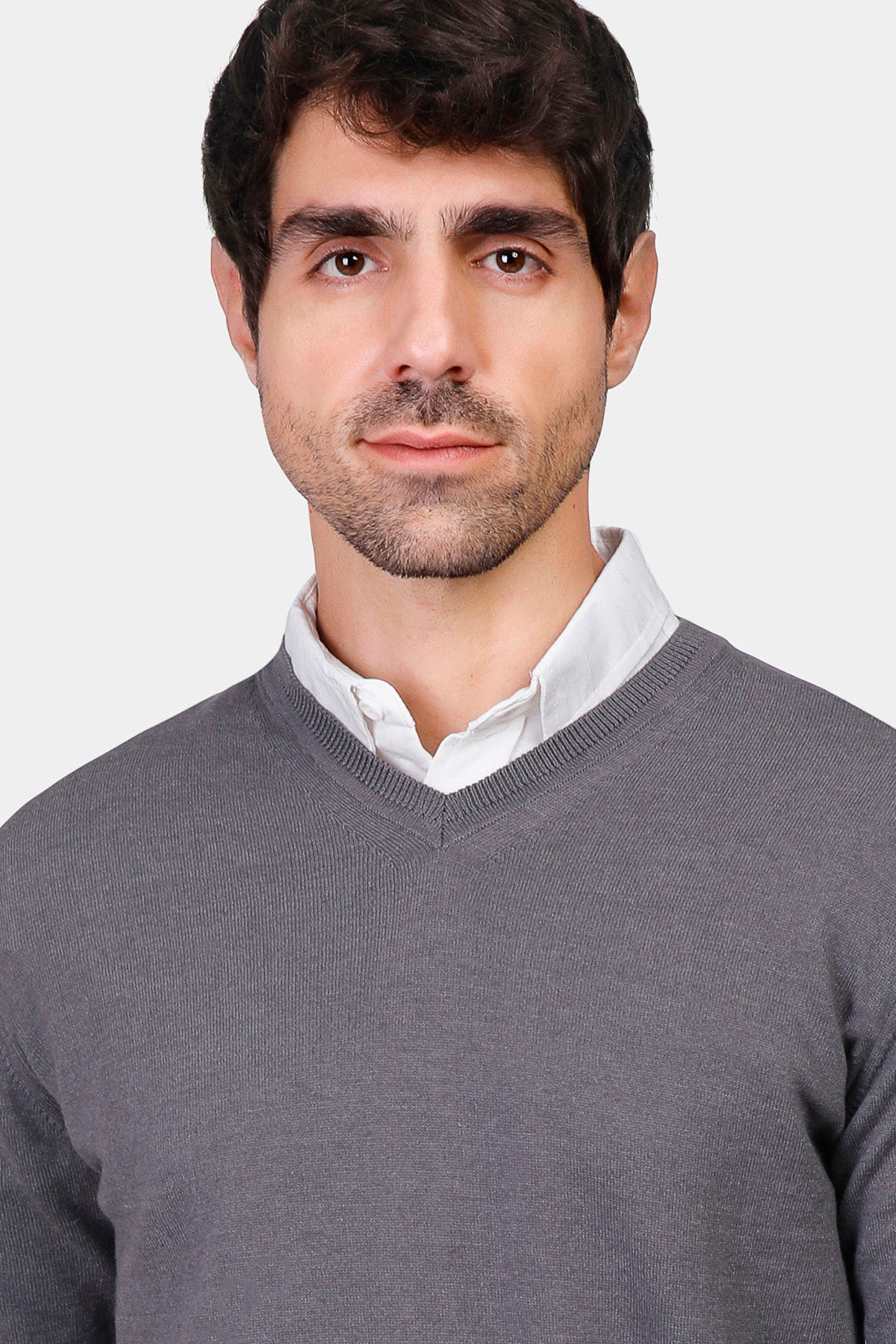 v neck slim fit pullover