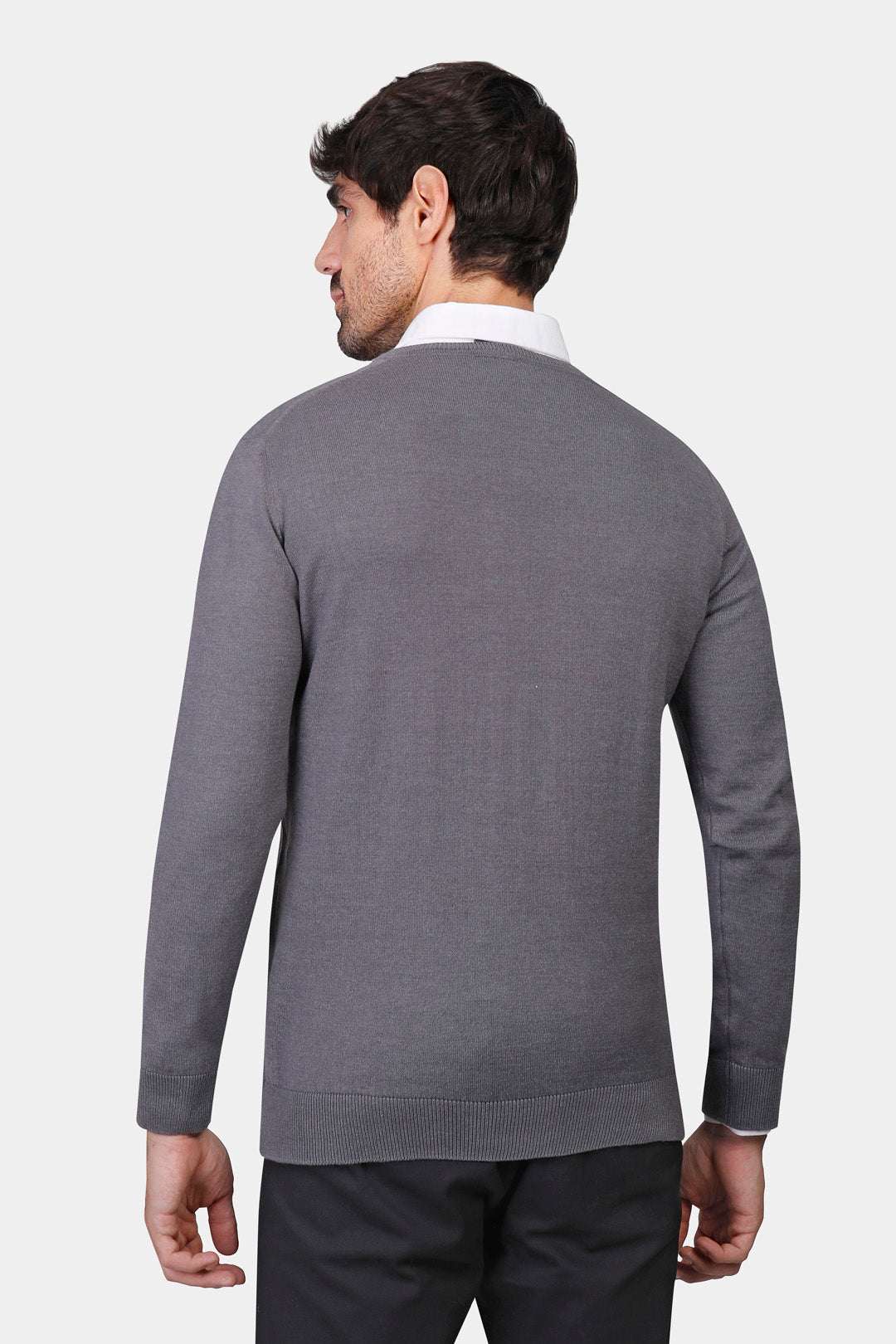 v neck slim fit pullover