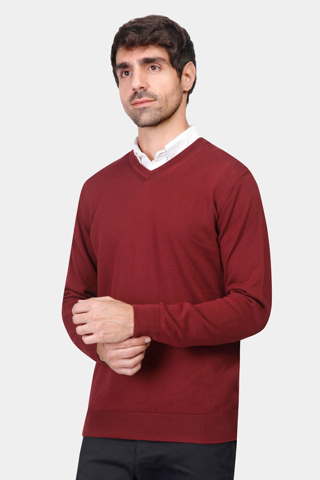 v neck slim fit pullover