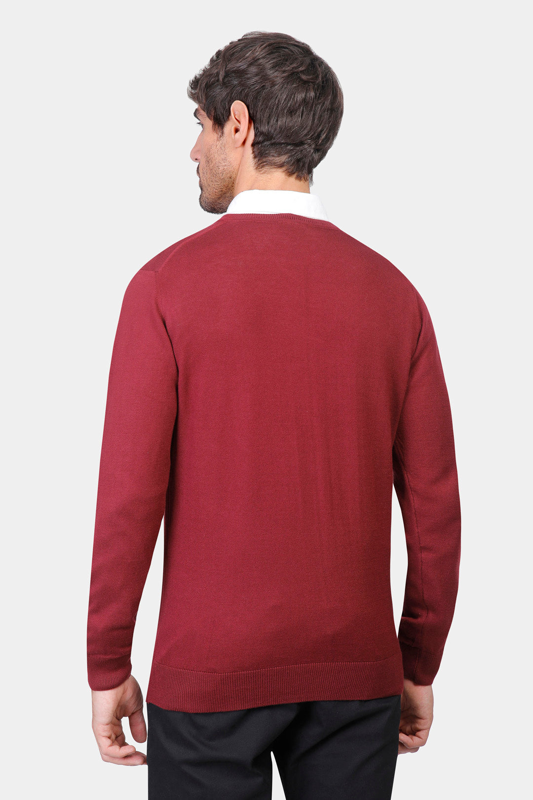 v neck slim fit pullover